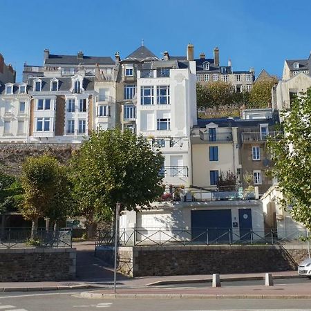 Apartmán La Victoire Granville Exteriér fotografie