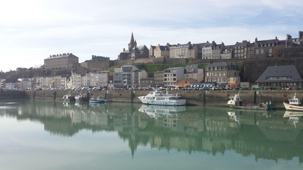 Apartmán La Victoire Granville Exteriér fotografie